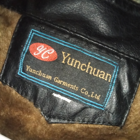 Vintage leather vest. Sz. Med - Picture 6 of 10